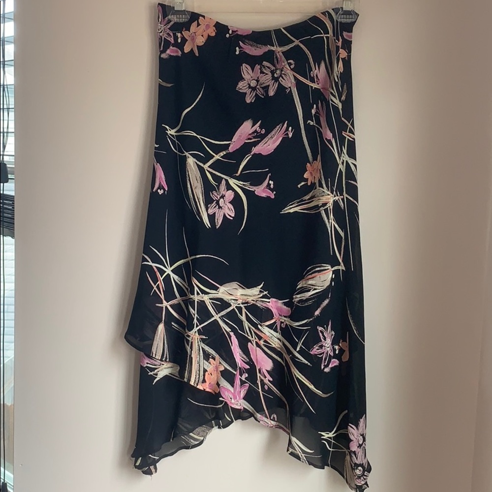 Skirt - Picture 1 of 1